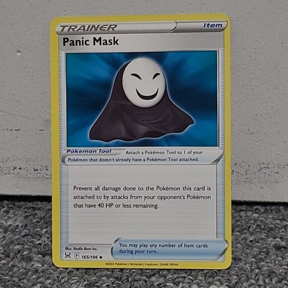 Pokemon Lost Origin - PANIC MASK Card 165/196 Uncommon Item Sword & Shield Nice - Picture 1 of 3